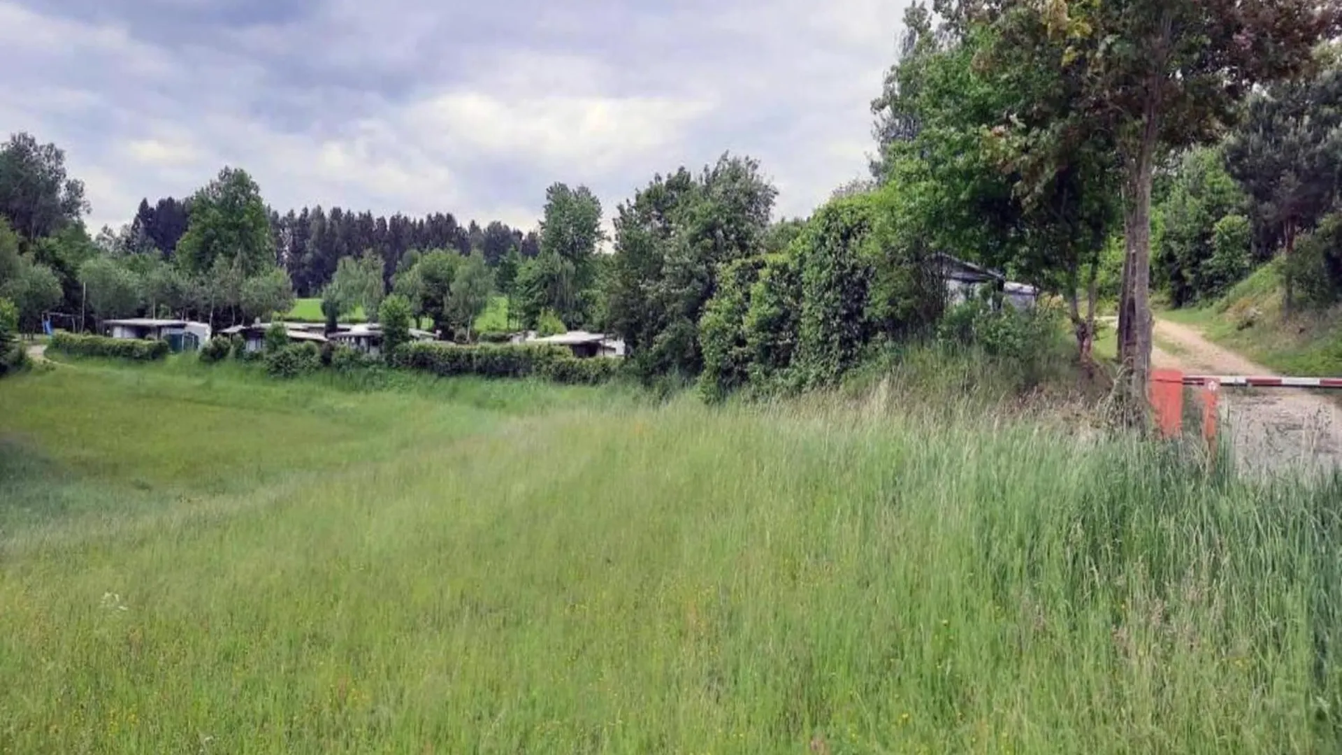 Feriendorf Seeblick - Tiny Holiday Home نينبورغ فورم والد